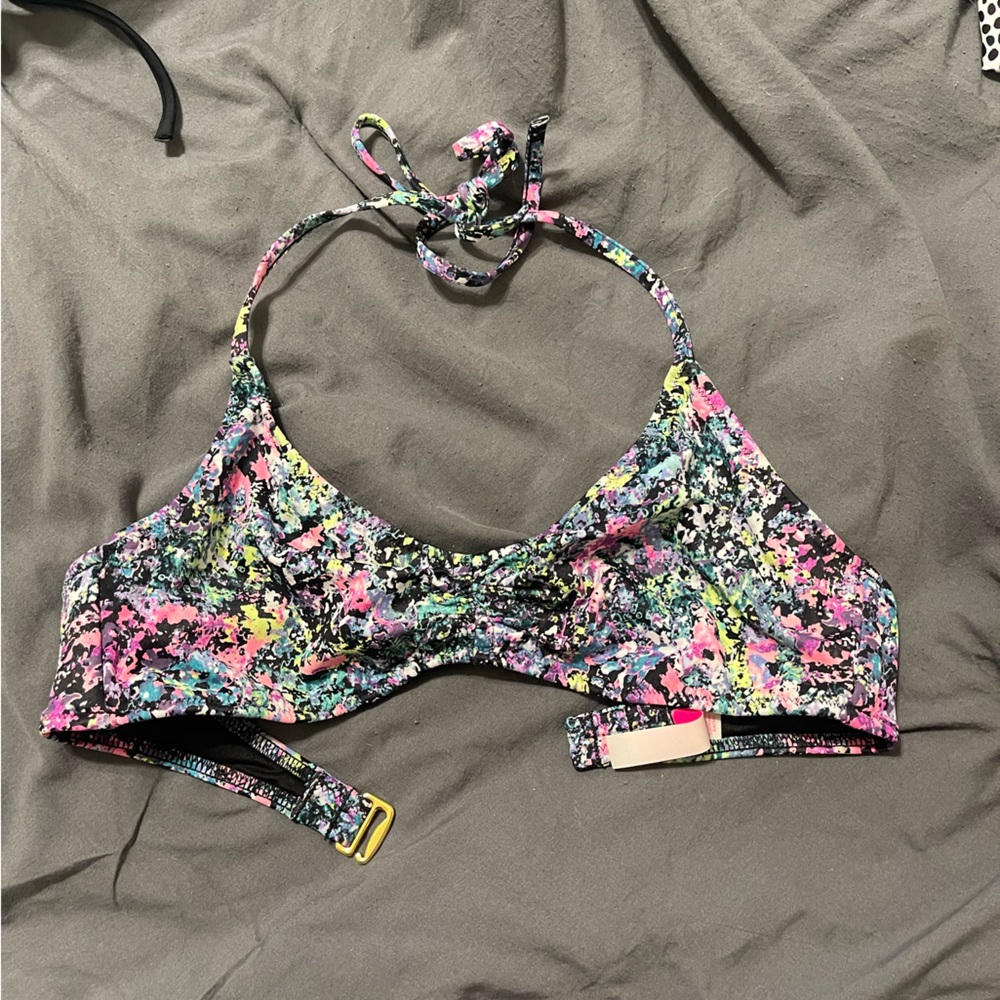 Bikini top